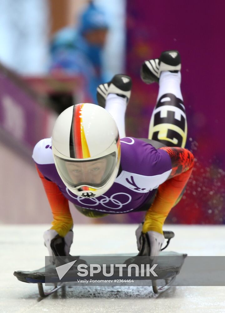 2014 Winter Olympics. Skeleton. Training sessions