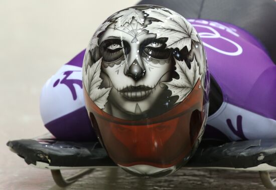 2014 Winter Olympics. Skeleton. Training sessions