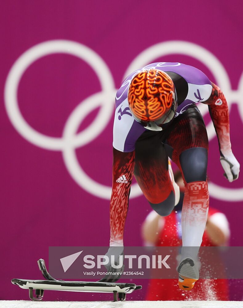 2014 Winter Olympics. Skeleton. Training sessions
