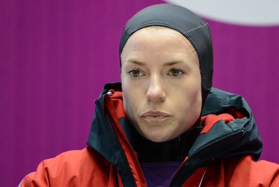 2014 Winter Olympics. Skeleton. Training sessions