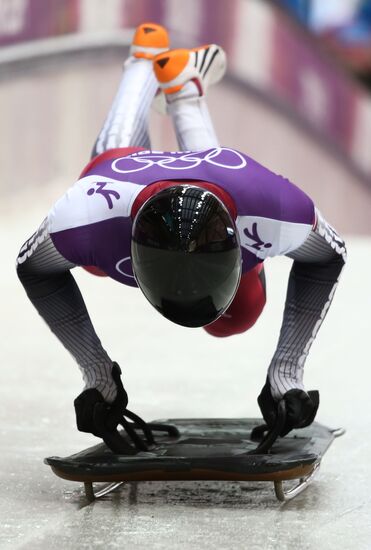 2014 Winter Olympics. Skeleton. Training sessions