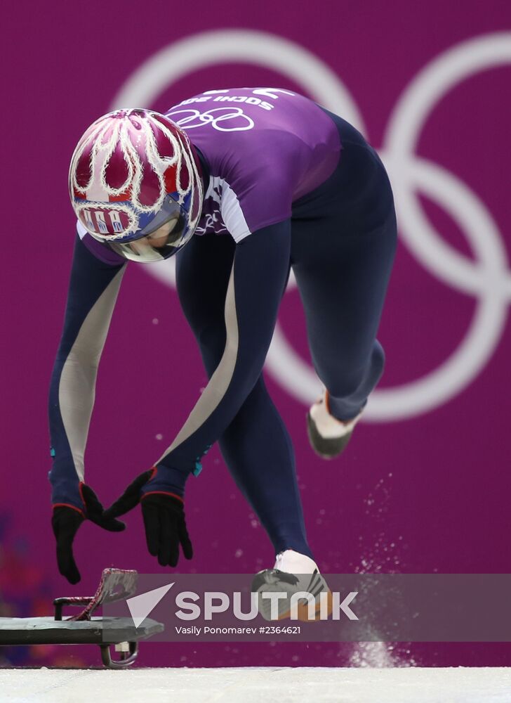 2014 Winter Olympics. Skeleton. Training sessions
