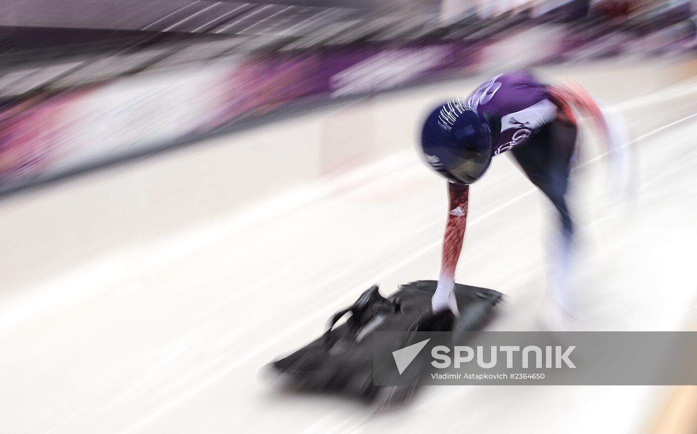 2014 Winter Olympics. Skeleton. Training sessions