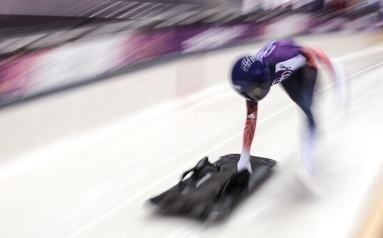 2014 Winter Olympics. Skeleton. Training sessions