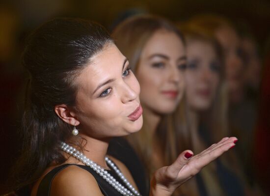 Miss Russia 2014 pageant contestants attend musical "Count Orlov"