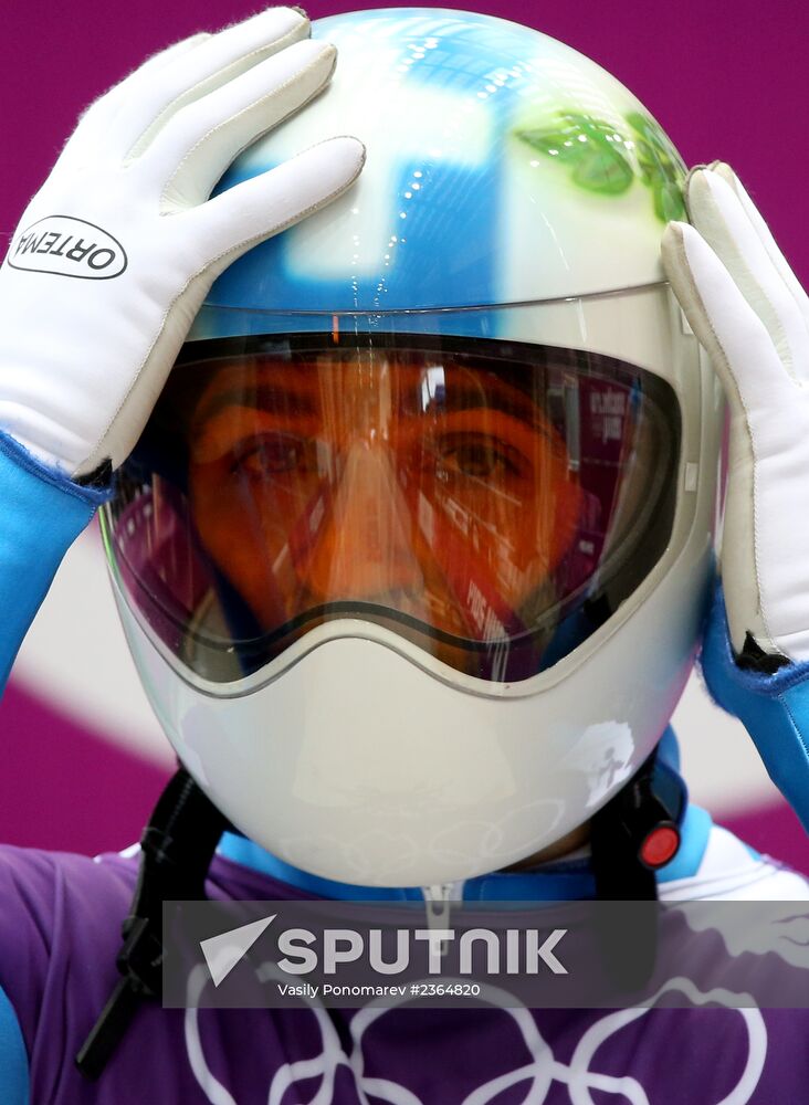 2014 Winter Olympics. Skeleton. Training sessions