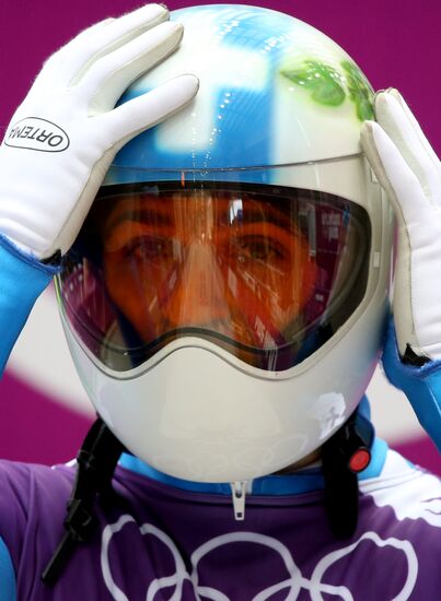 2014 Winter Olympics. Skeleton. Training sessions