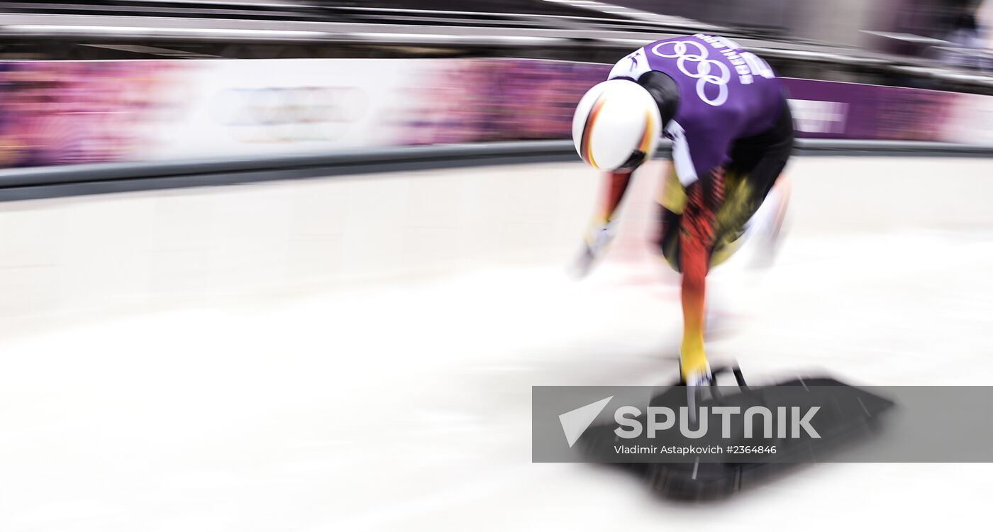 2014 Winter Olympics. Skeleton. Training sessions