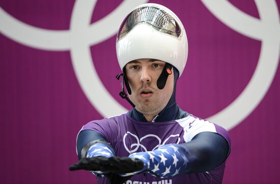 2014 Winter Olympics. Skeleton. Training sessions