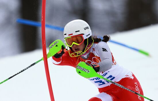 2014 Winter Olympics. Alpine skiing. Women. Super combined