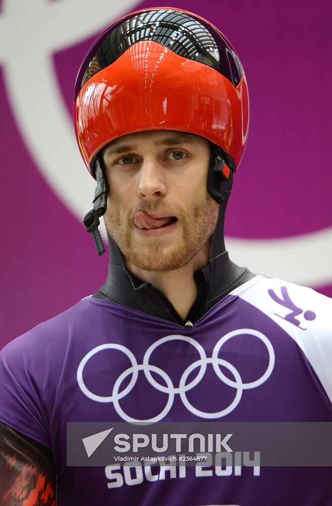 2014 Winter Olympics. Skeleton. Training sessions