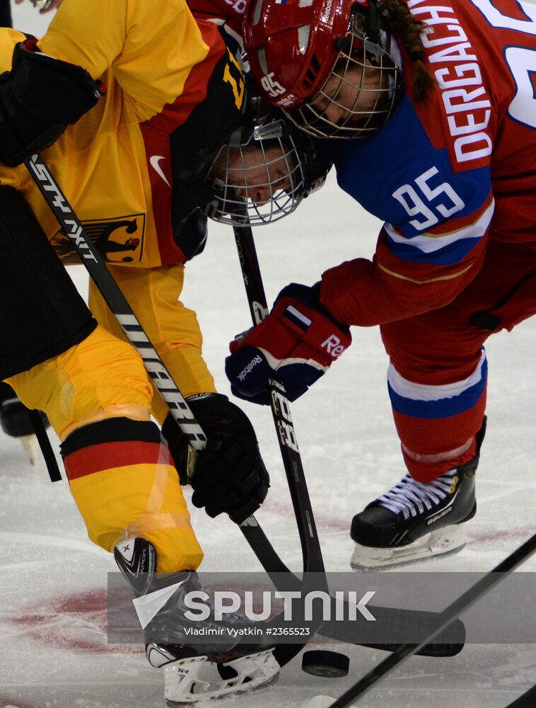 2014 Winter Olympics. Ice hockey. Women. Russia vs. Germany