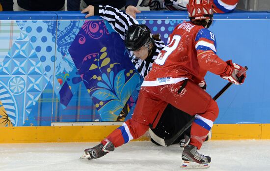 2014 Winter Olympics. Ice hockey. Women. Russia vs. Germany