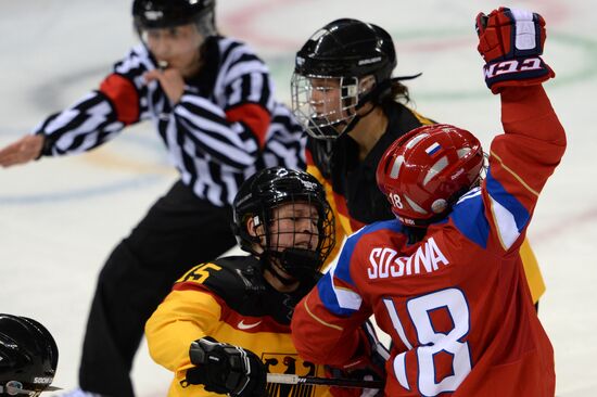 2014 Winter Olympics. Ice hockey. Women. Russia vs. Germany