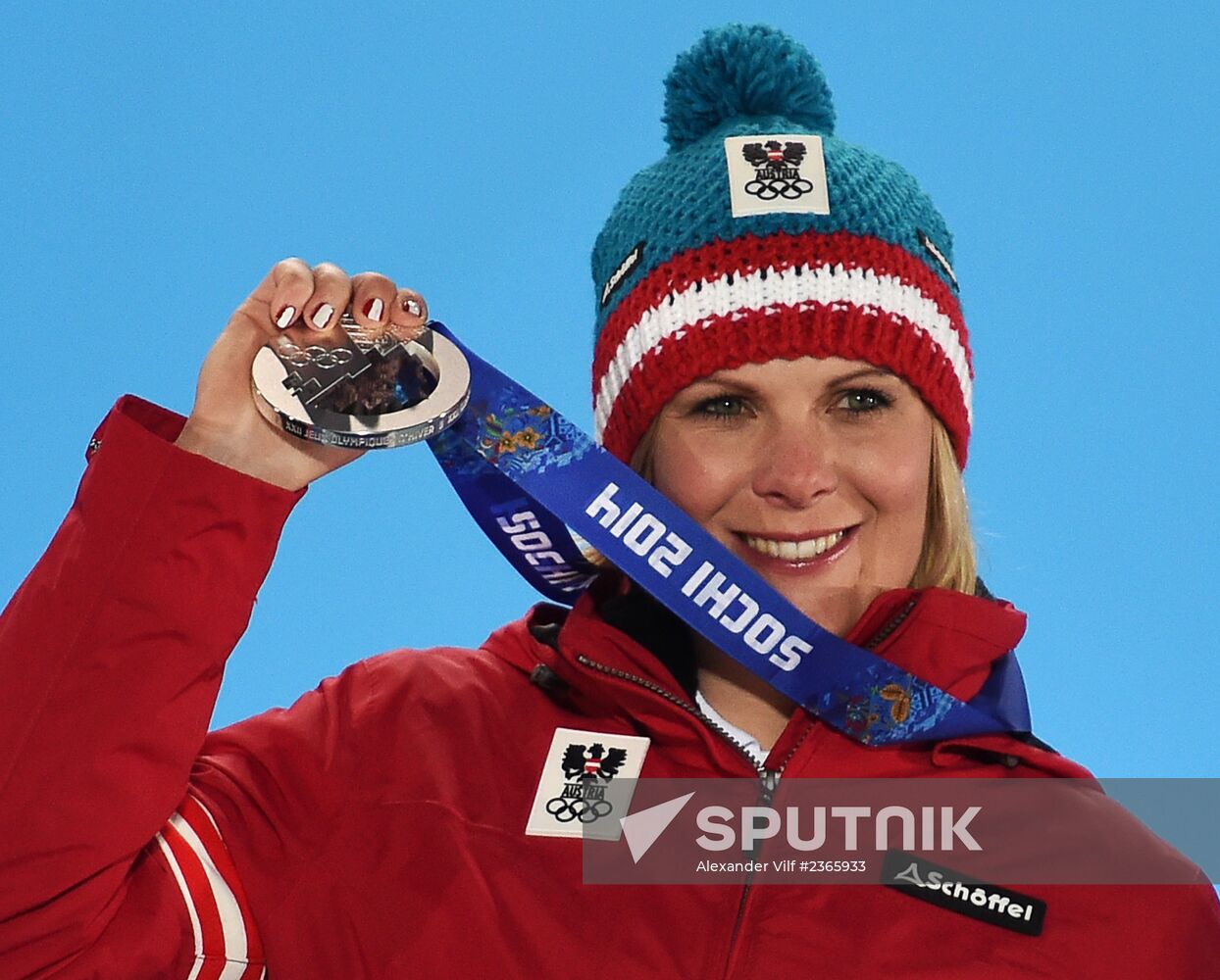 2014 Winter Olympics. Medal ceremony. Day Three