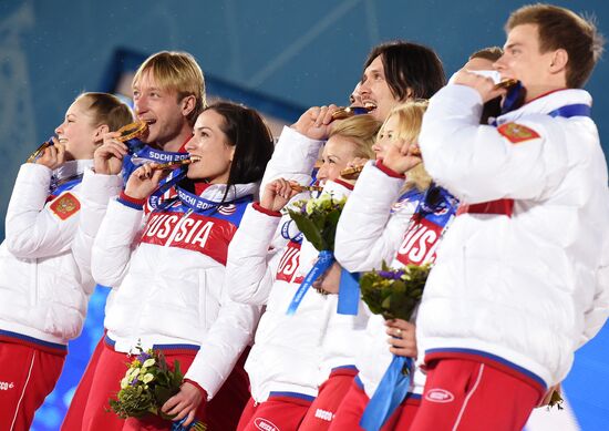 2014 Winter Olympics. Medal ceremony. Day Three