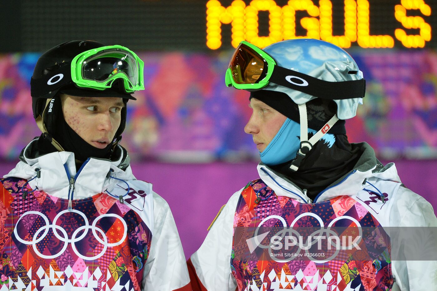 2014 Winter Olympics. Freestyle skiing. Men. Moguls