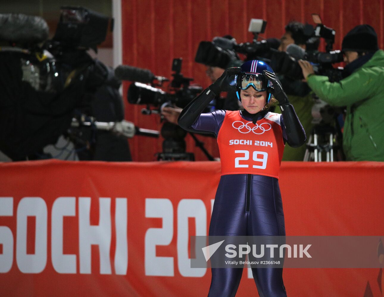 2014 Winter Olympics. Ski jumping. Women. Training