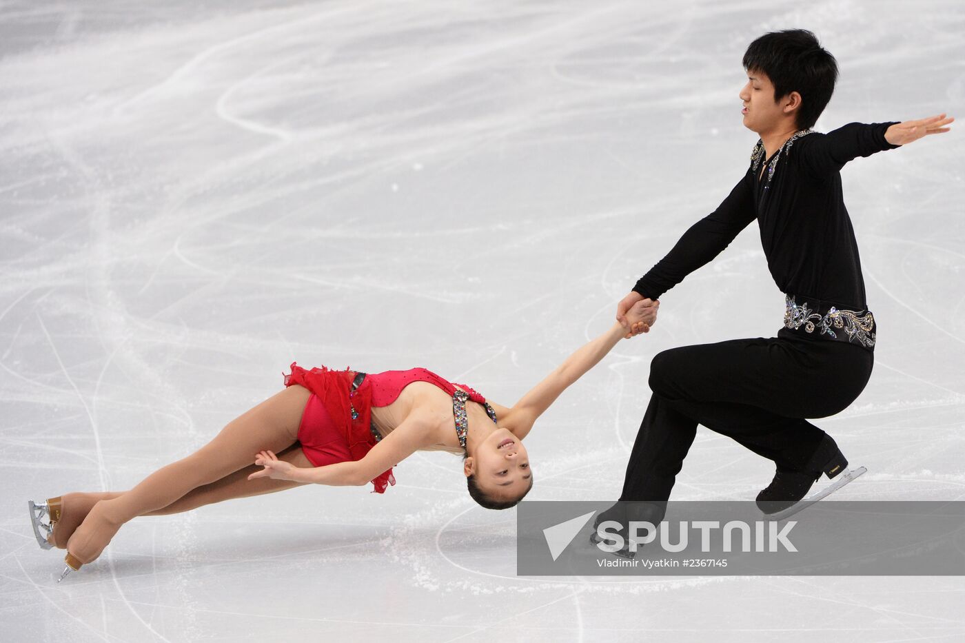 2014 Winter Olympics. Figure skating. Pairs. Short program