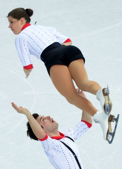 2014 Winter Olympics. Figure skating. Pairs. Short program