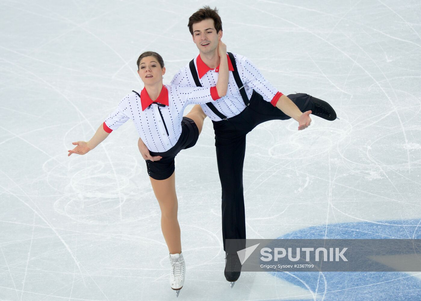 2014 Winter Olympics. Figure skating. Pairs. Short program