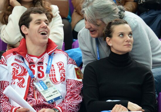 2014 Winter Olympics. Figure skating. Pairs. Short program