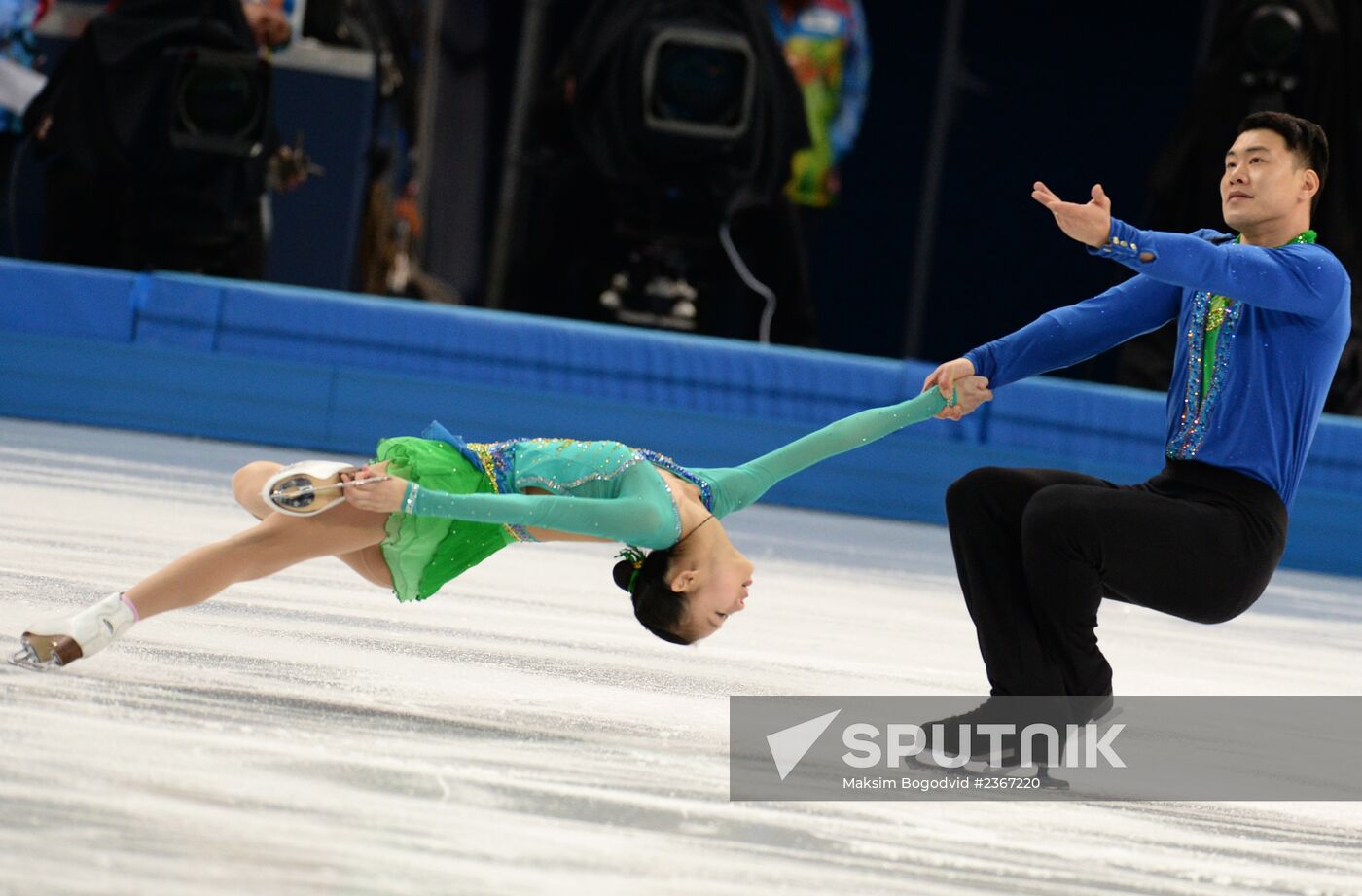 2014 Winter Olympics. Figure skating. Pairs. Short program