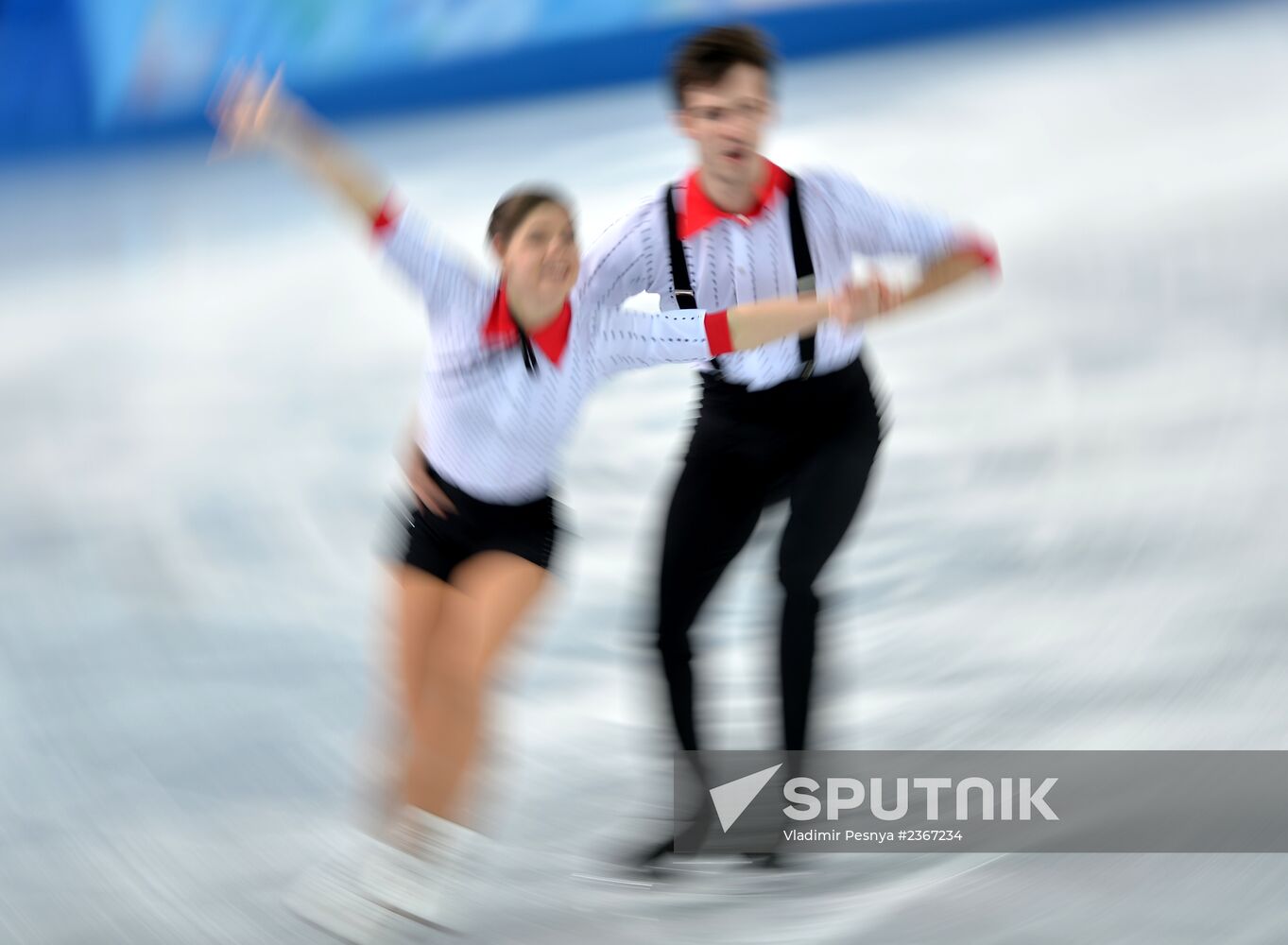 2014 Winter Olympics. Figure skating. Pairs. Short program