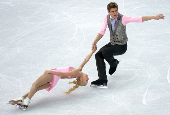 2014 Winter Olympics. Figure skating. Pairs. Short program