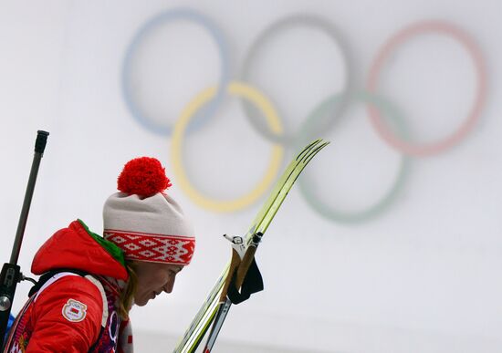 2014 Winter Olympics. Biathlon. Women. Pursuit race