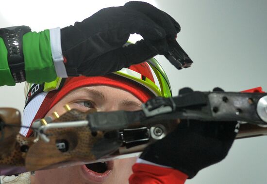 2014 Winter Olympics. Biathlon. Women. Pursuit race