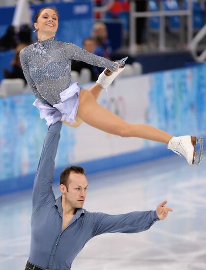 2014 Winter Olympics. Figure skating. Pairs. Short program