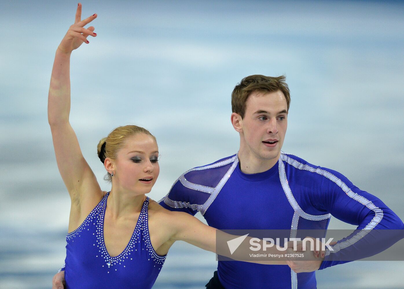 2014 Winter Olympics. Figure skating. Pairs. Short program