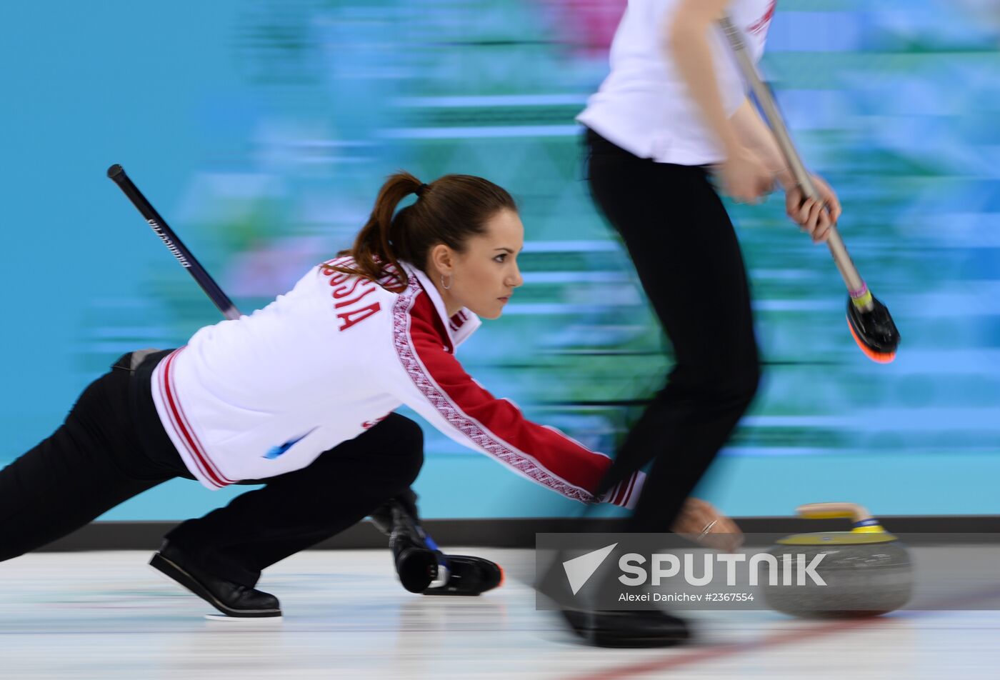 2014 Winter Olympics. Curling.Women. Day Two.
