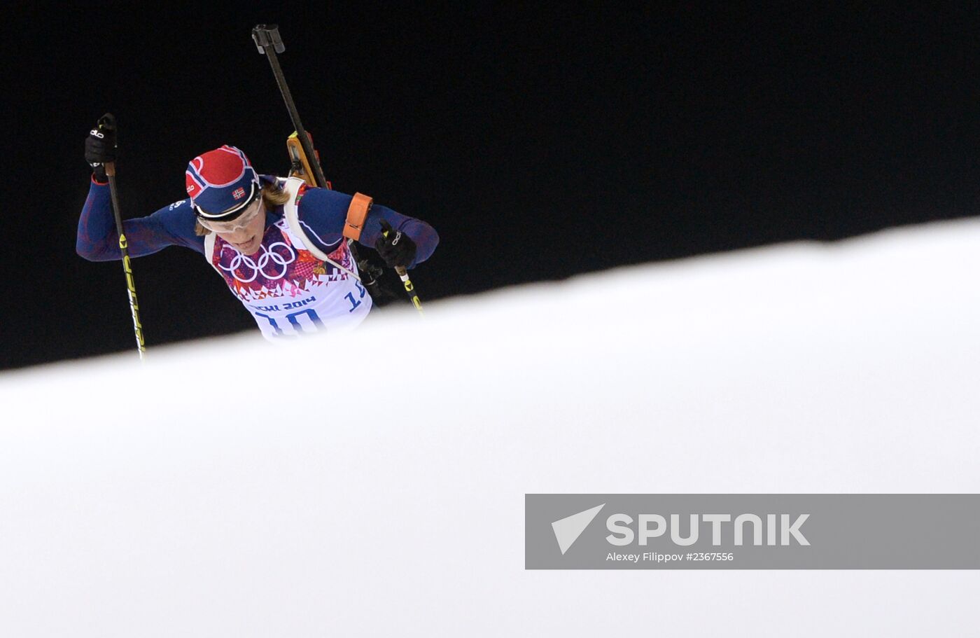 2014 Winter Olympics. Biathlon. Women. Pursuit race