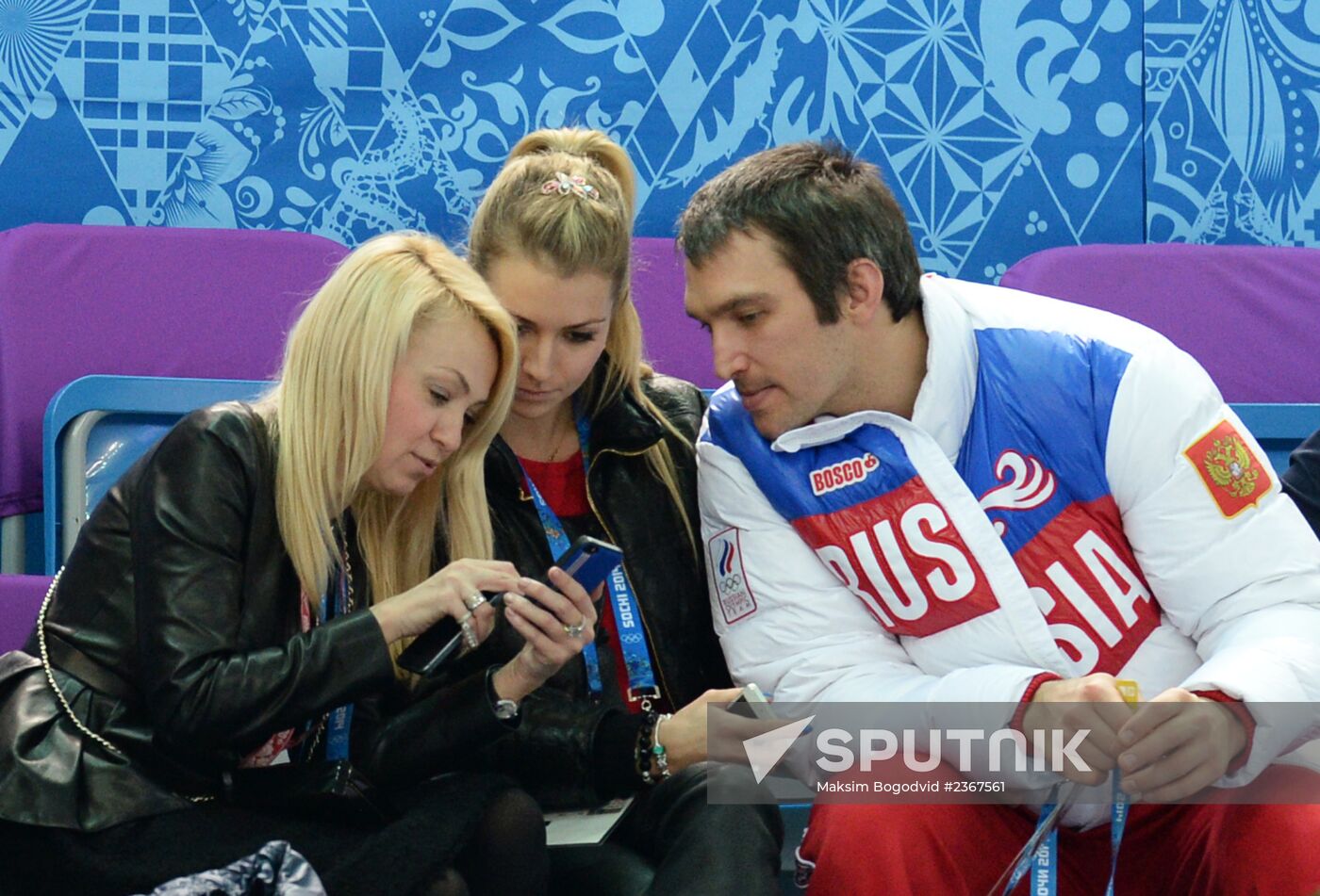 2014 Winter Olympics. Figure skating. Pairs. Short program