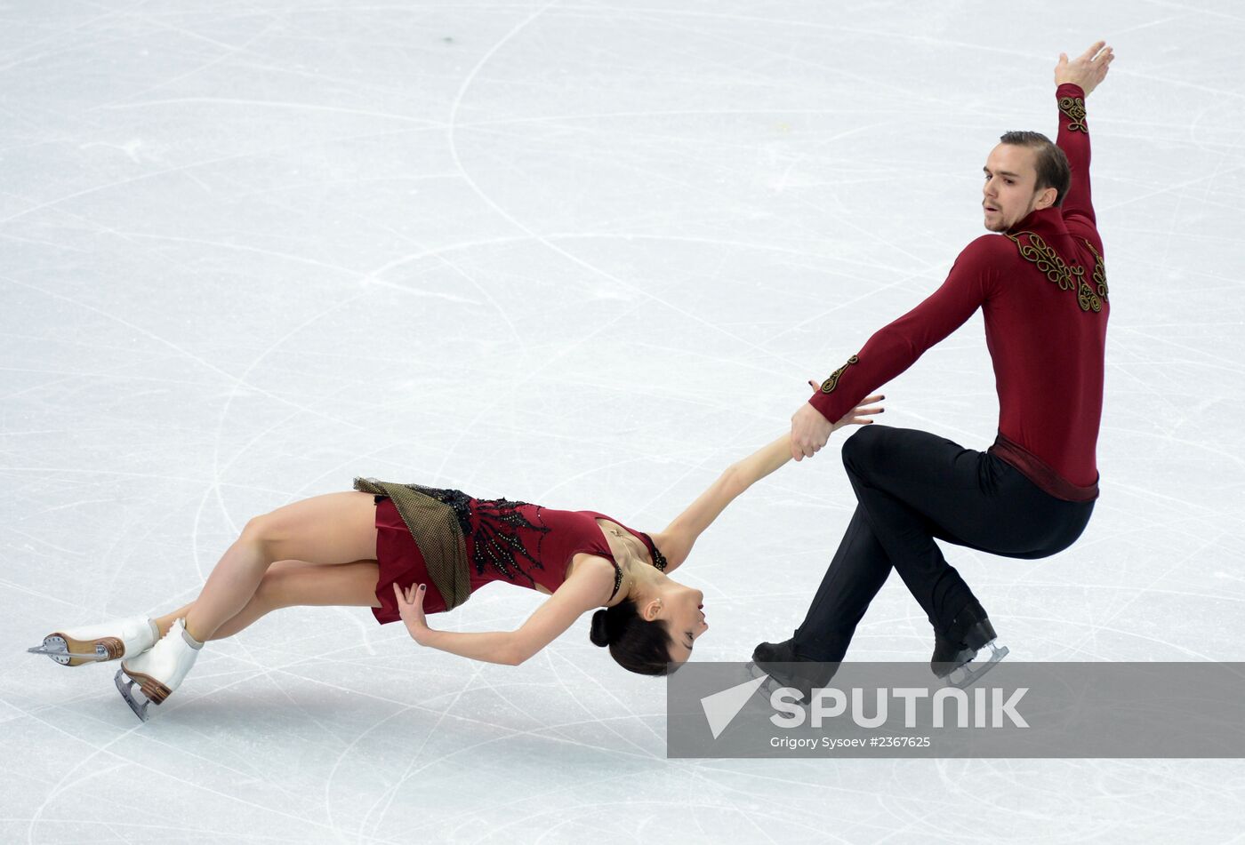 2014 Winter Olympics. Figure skating. Pairs. Short program