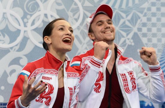2014 Winter Olympics. Figure skating. Pairs. Short program