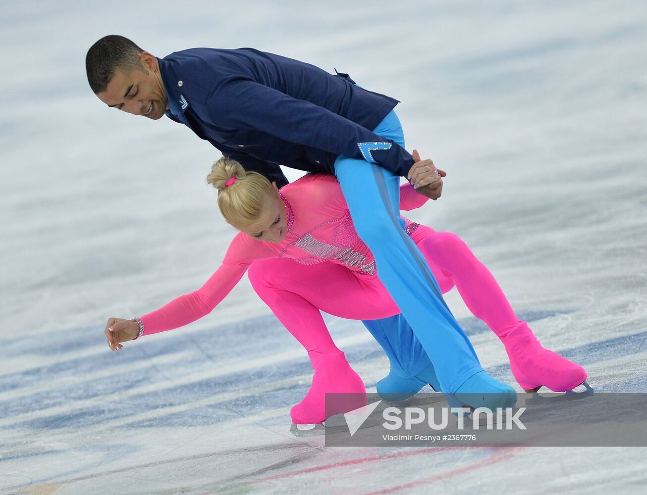 2014 Winter Olympics. Figure skating. Pairs. Short program