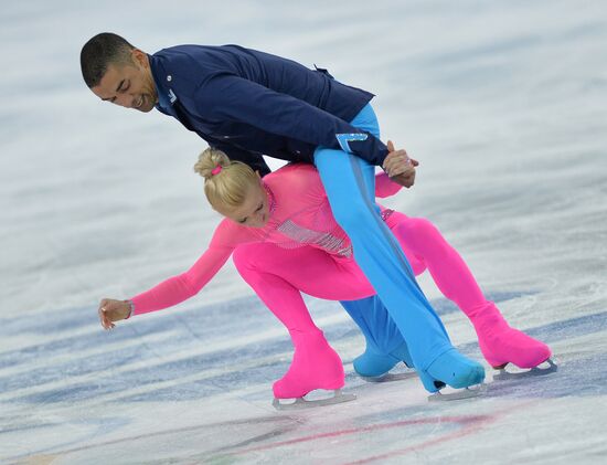 2014 Winter Olympics. Figure skating. Pairs. Short program