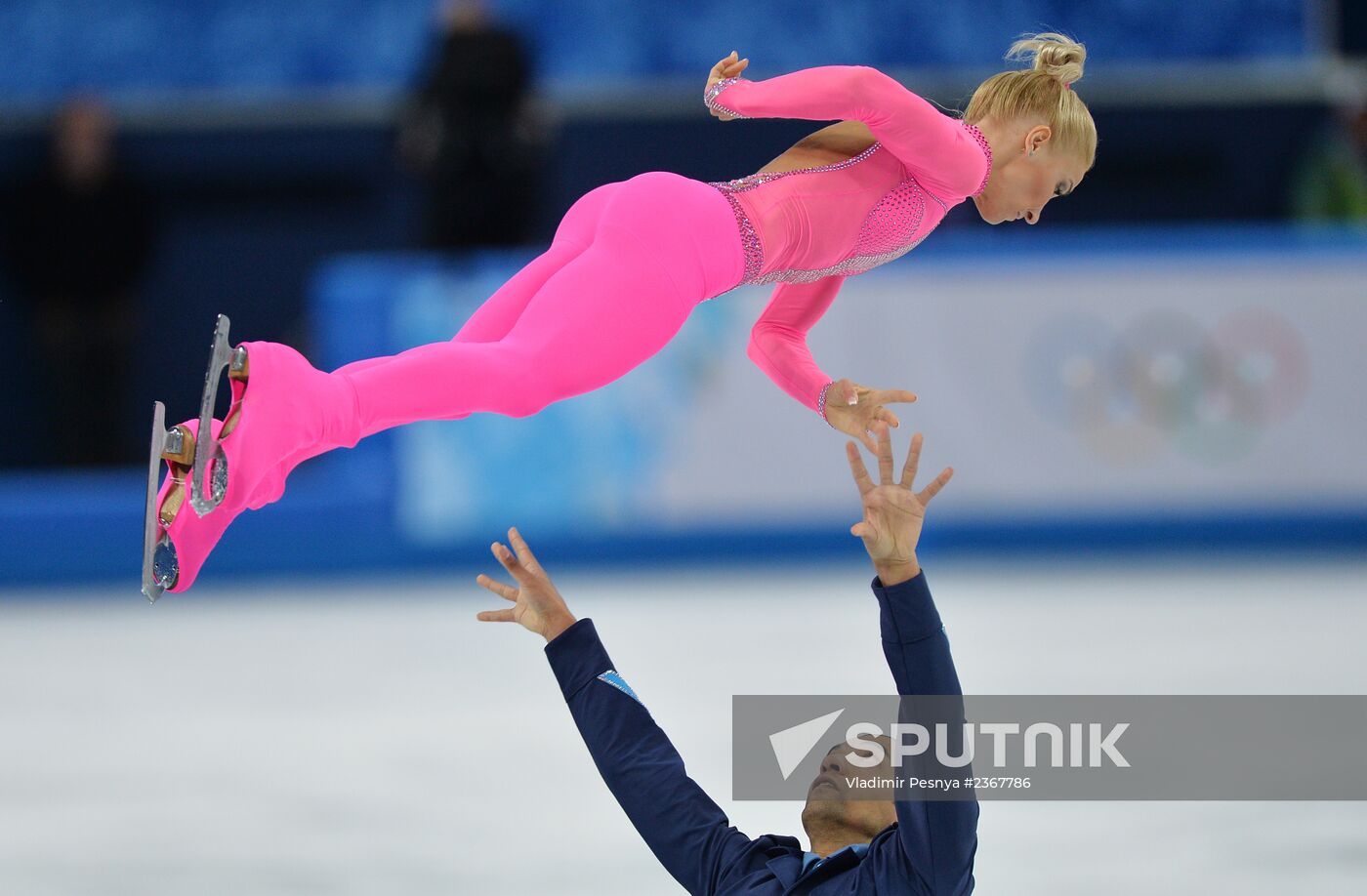 2014 Winter Olympics. Figure skating. Pairs. Short program