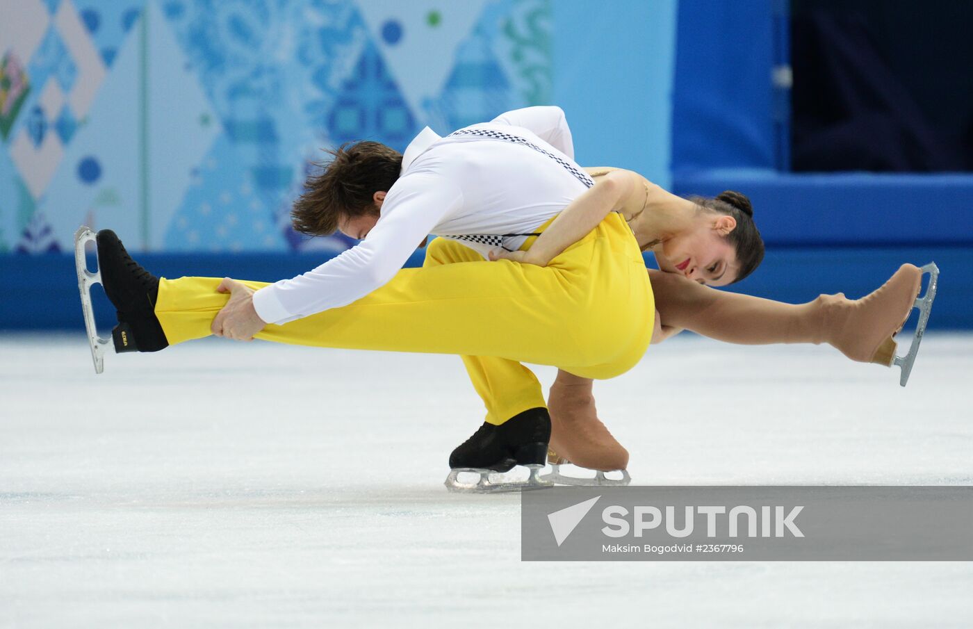 2014 Winter Olympics. Figure skating. Pairs. Short program