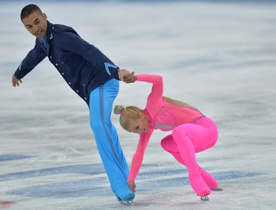 2014 Winter Olympics. Figure skating. Pairs. Short program