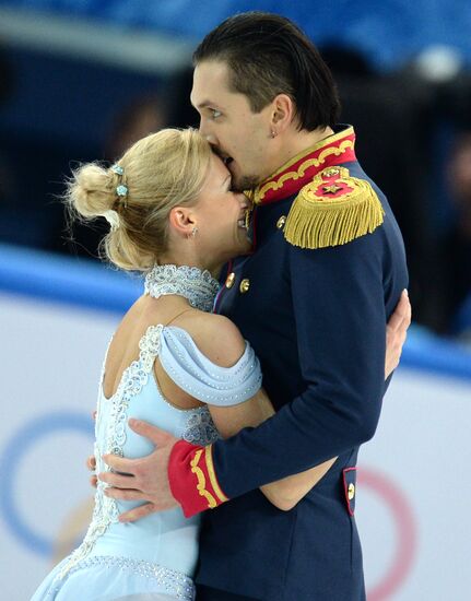 2014 Winter Olympics. Figure skating. Pairs. Short program