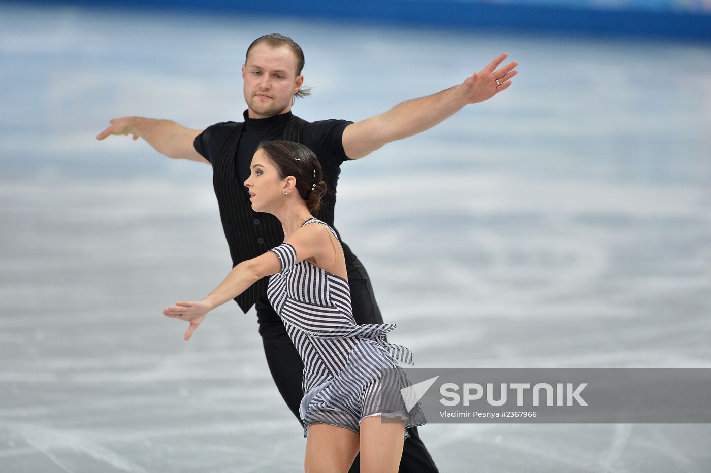 2014 Winter Olympics. Figure skating. Pairs. Short program