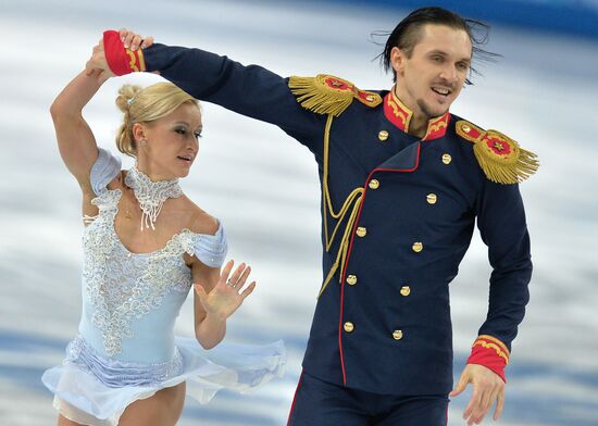 2014 Winter Olympics. Figure skating. Pairs. Short program