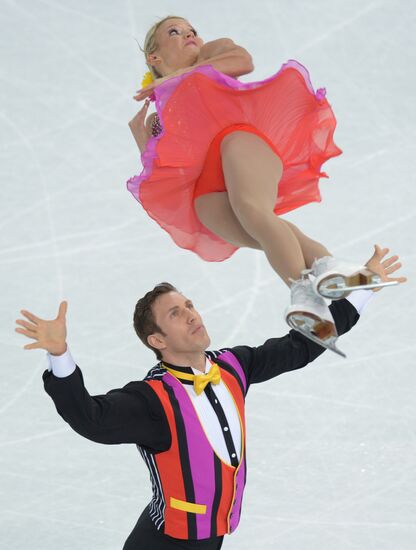 2014 Winter Olympics. Figure skating. Pairs. Short program