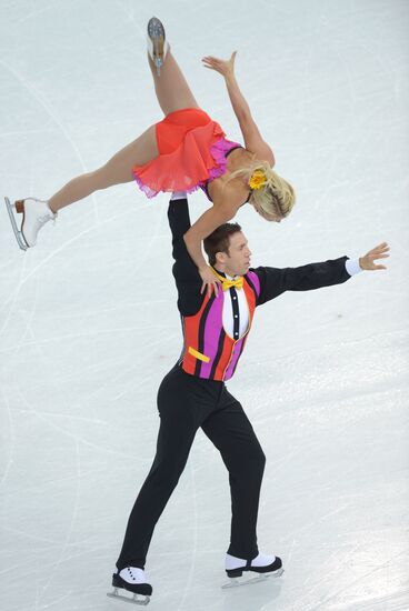 2014 Winter Olympics. Figure skating. Pairs. Short program
