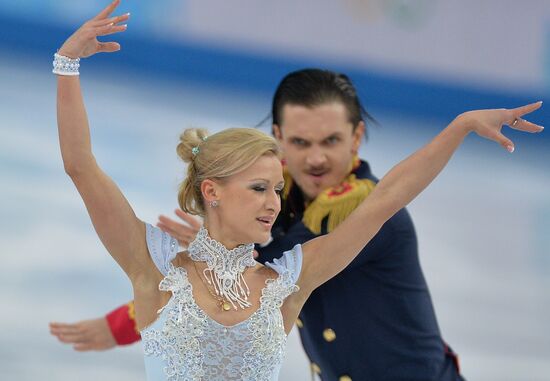 2014 Winter Olympics. Figure skating. Pairs. Short program
