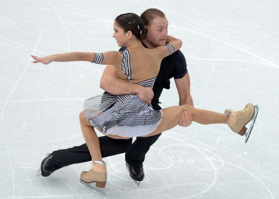 2014 Winter Olympics. Figure skating. Pairs. Short program